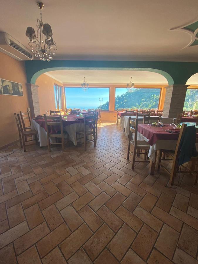 Agriturismo Collecammino Villa Lenola Dış mekan fotoğraf